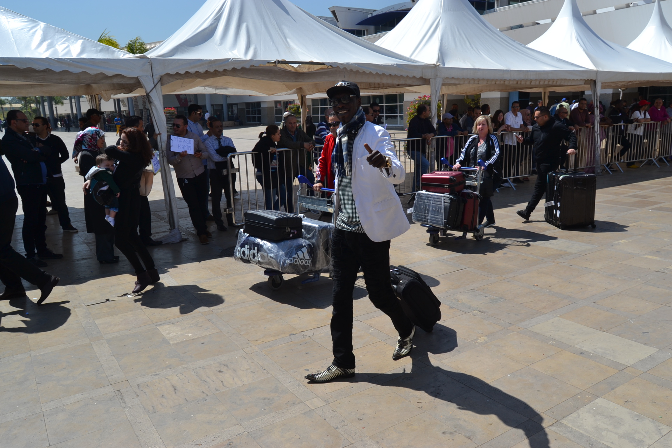 Arrivée de la génération consciente de Pape Diouf à Casablanca pour le "Grand bégué" du 08 avril.