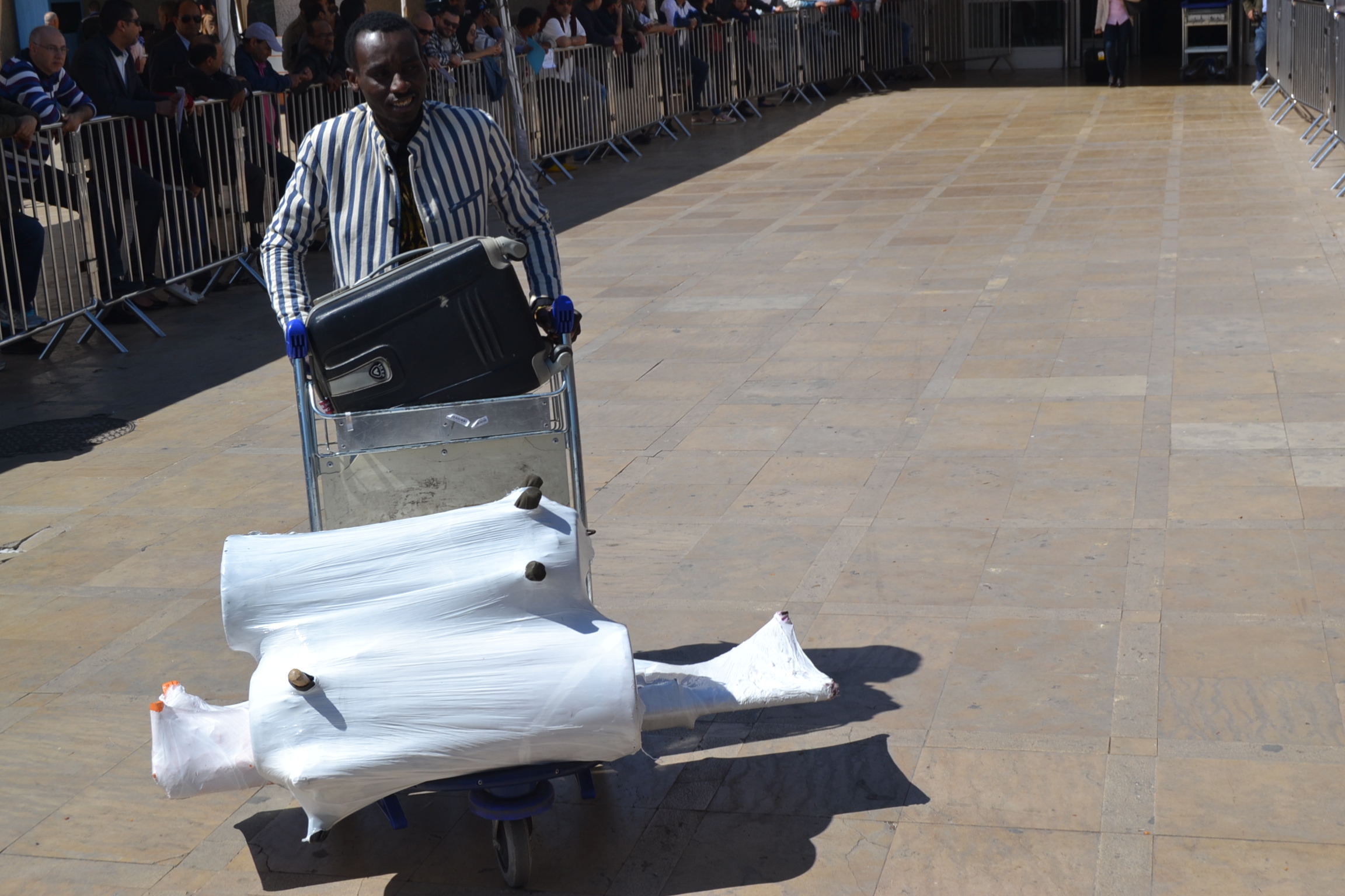 Arrivée de la génération consciente de Pape Diouf à Casablanca pour le "Grand bégué" du 08 avril.