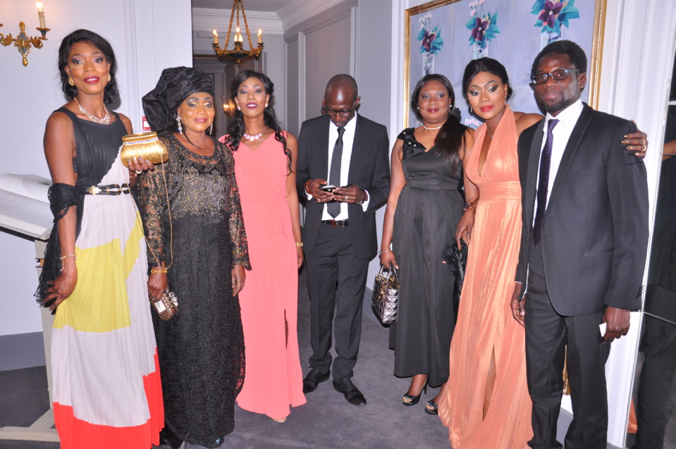 Vivez en images le cocktail de bienvenu de la soiréee de Gala Chic et Glamour à l'honneur de l'indépendance du Sénégal au Pavillon Le Doyen.