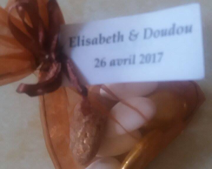 Elisabeth, la petite-fille d'Abdou Diouf fille de Fabienne, s’est mariée avec Doudou le fils de Loum Diagne de l'hotel des Almadies