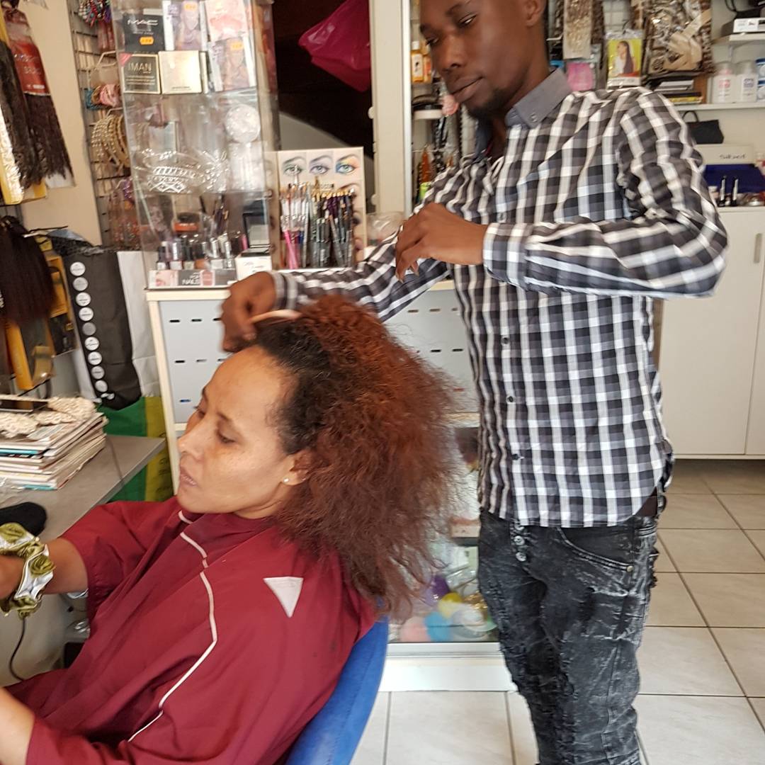 44 RUE DE PARIS PALAISEAU: LA SEULE DESTINATION POUR VOUS FAIRE BELLE CHEZ FAMA TRESSE SALON DE TISSAGE AFFRO ANTILLAIS