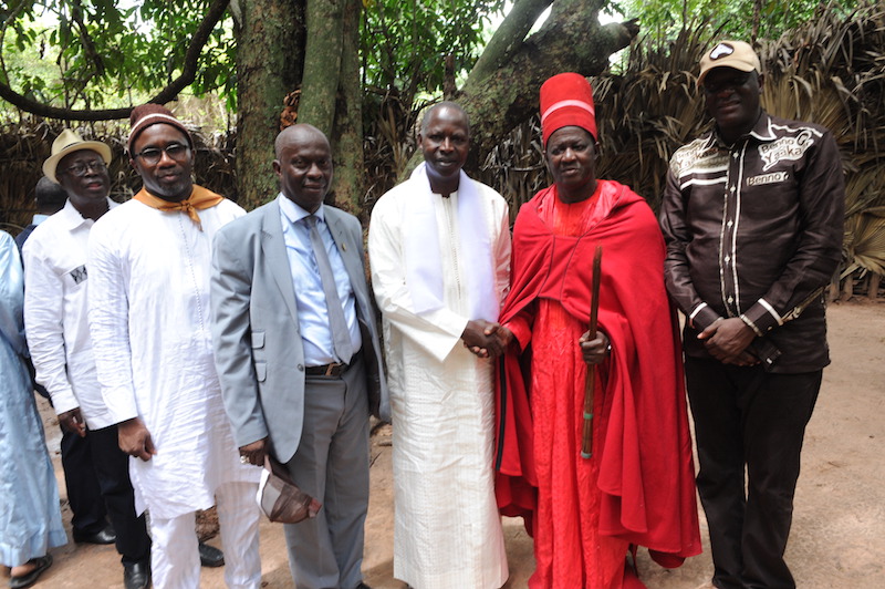 Le Premier ministre, Mahammed Dionne hôte du roi d'Oussouye, Simbiloumbay Diédhiou