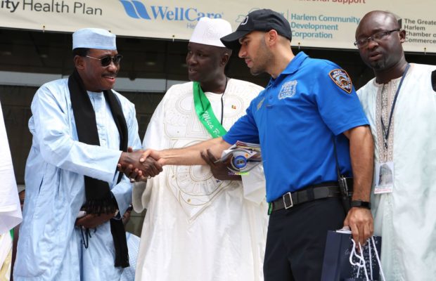 VOICI LES IMAGES DE LA MARCHE EN L’HONNEUR DE LA VIE ET L’OEUVRE DE SERIGNE TOUBA À NEW YORK.