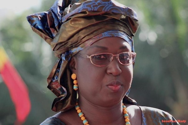 Passation de service à AHS: Le ministre Maïmouna Ndoye Seck stoppée net