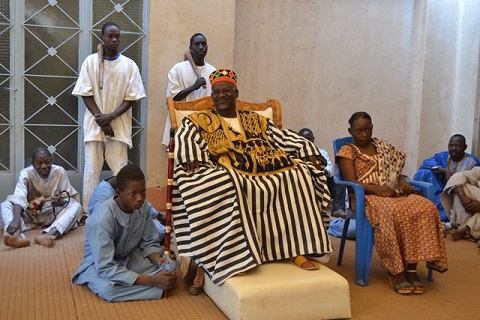 1ere édition du « Prix Macky Sall pour le Dialogue en Afrique »  Le chef traditionnel et spirituel des Mossi du Burkina Fasso Moro Naba désigné