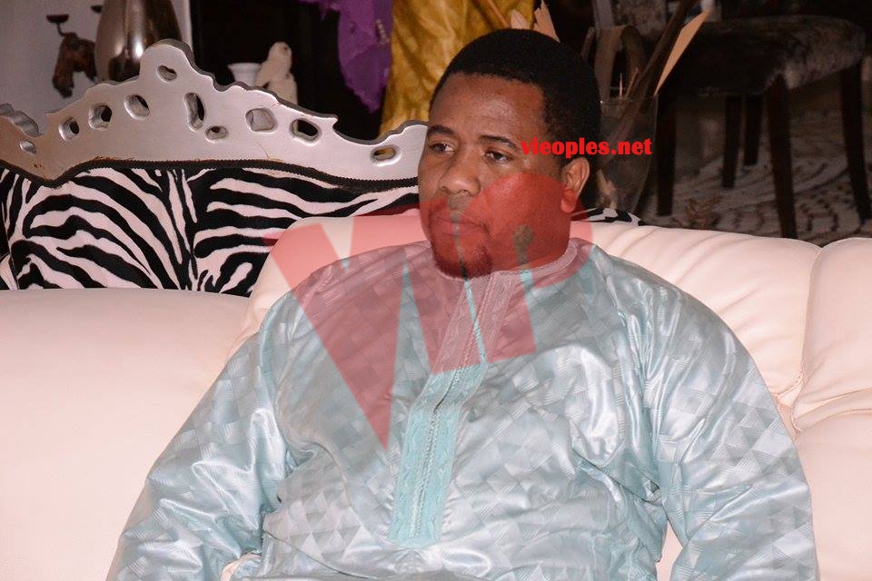 Le PDG de D- MEDIAS, Bougane Guéye présente ses condoléances à la diva Coumba Gawlo.