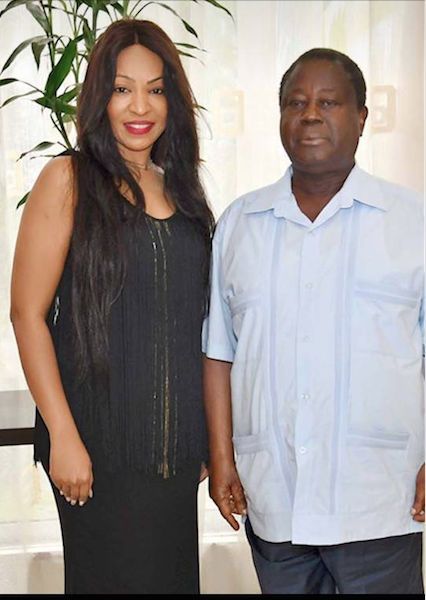 Viviane Chidid invitée chez le couple de l'ex président de la Cote d' Ivoire Henri Kona Bédié et sa femme.