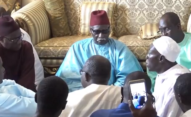 Le Khalife des Tidianes, Serigne Mbaye Sy Mansour en Gambie