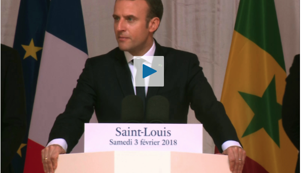 Emmanuel Macron : "Au nom de notre histoire commune, nous allons investir 25 millions d'euros pour protéger le patrimoine historique et architectural de Saint-Louis" (Discours intégral à la place Faidherbe)