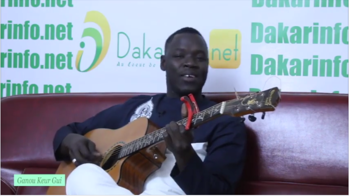 Ganou Keur Gui: Khalifa Mbodji, de marchand ambulant à la guitare