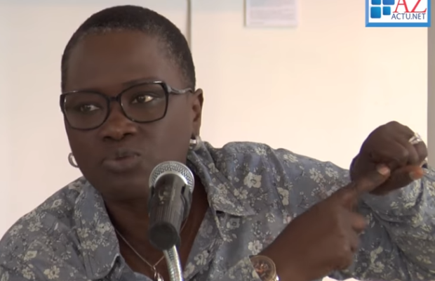 Jeanne Diaw  »La taille du Pe…nis n’est pas importante pour faire plaisir à une…