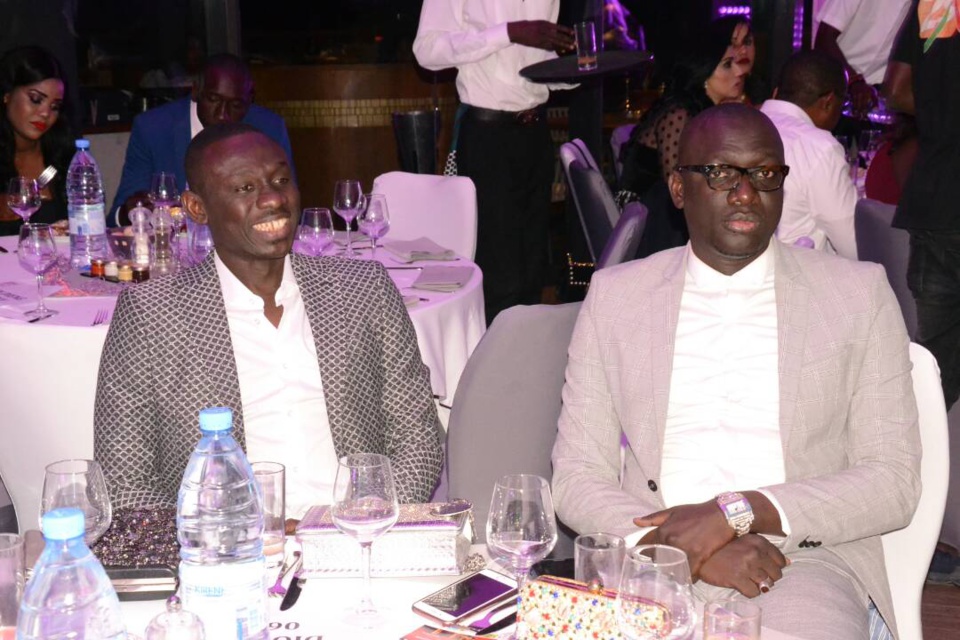 Les belles "Sangne Sé" des Sénégalais présentent à la 1 ere édition Tapis Rouge Chic & Élégant de la collection Mata Style.