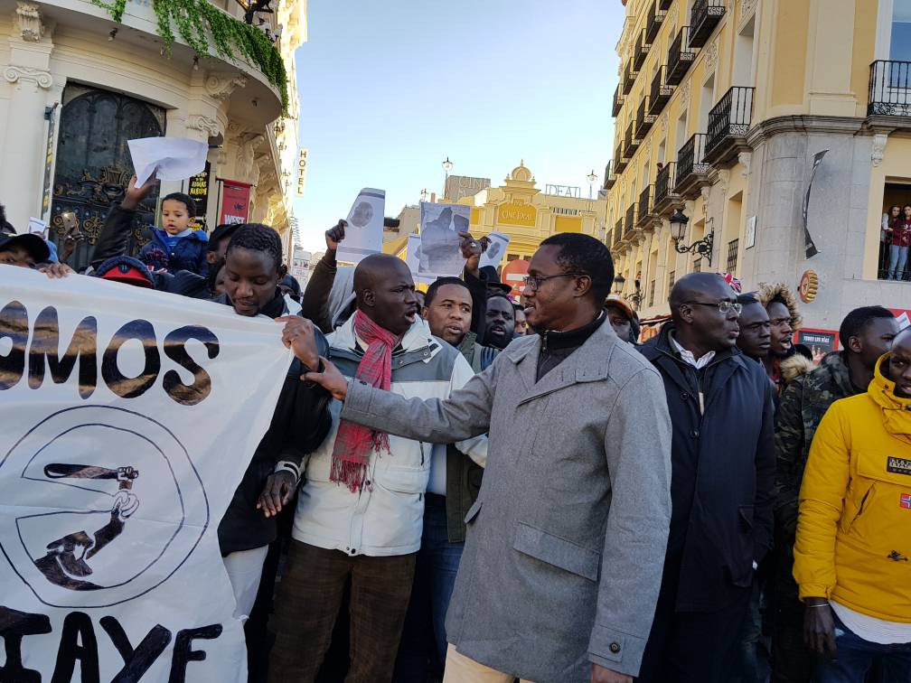 Bougane Gueye "Gueum Sa Bopp" a pris part  à la marche des Sénégalais à Madrid.
