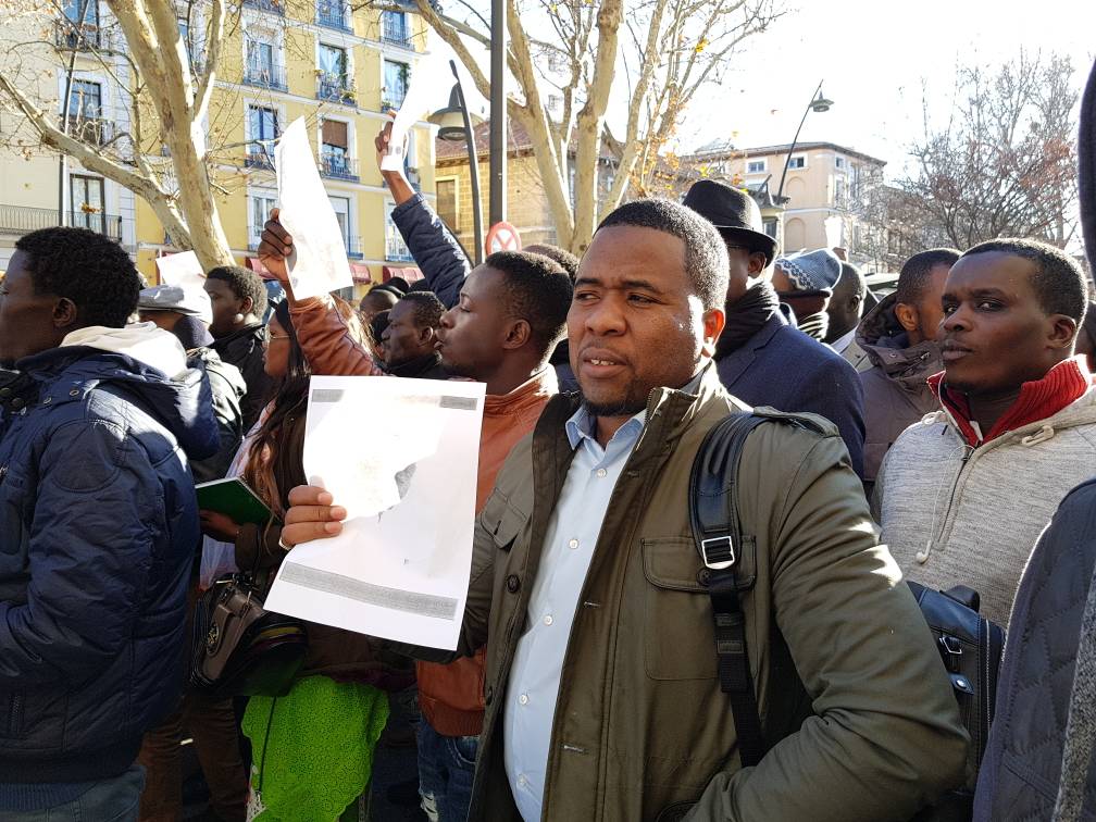 Bougane Gueye "Gueum Sa Bopp" a pris part  à la marche des Sénégalais à Madrid.