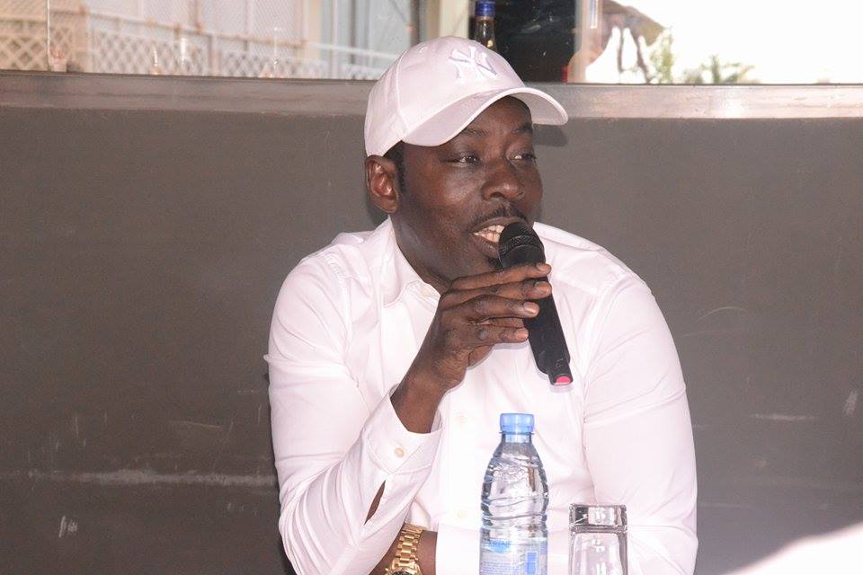 1 an ça se féte,KING FM qui vient de faire un chiffre d'affaire de plus de 100 millions , le Directeur de la radio Boubacar Diallo face à la presse, j'ai atteint mon objectif face à Youssou Ndour.