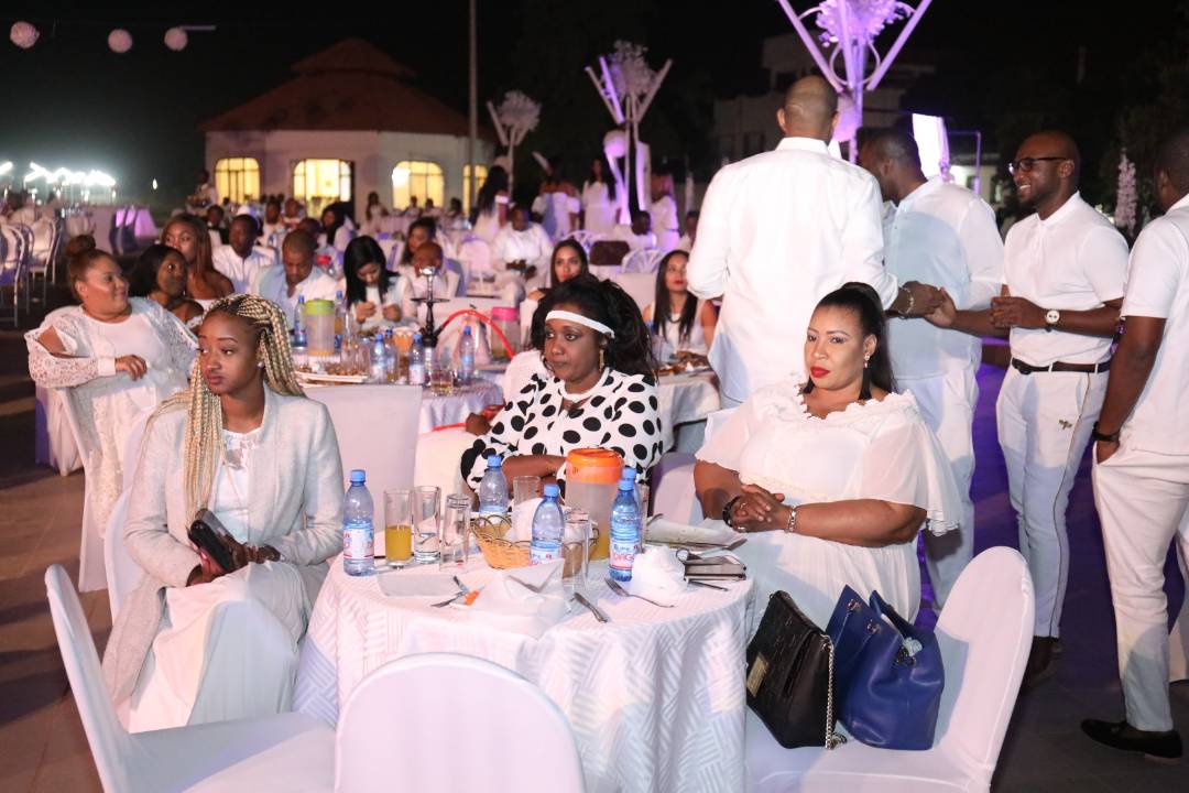 Waly Seck était à la soirée White Party de l'association TERYA de Bamako.En images.
