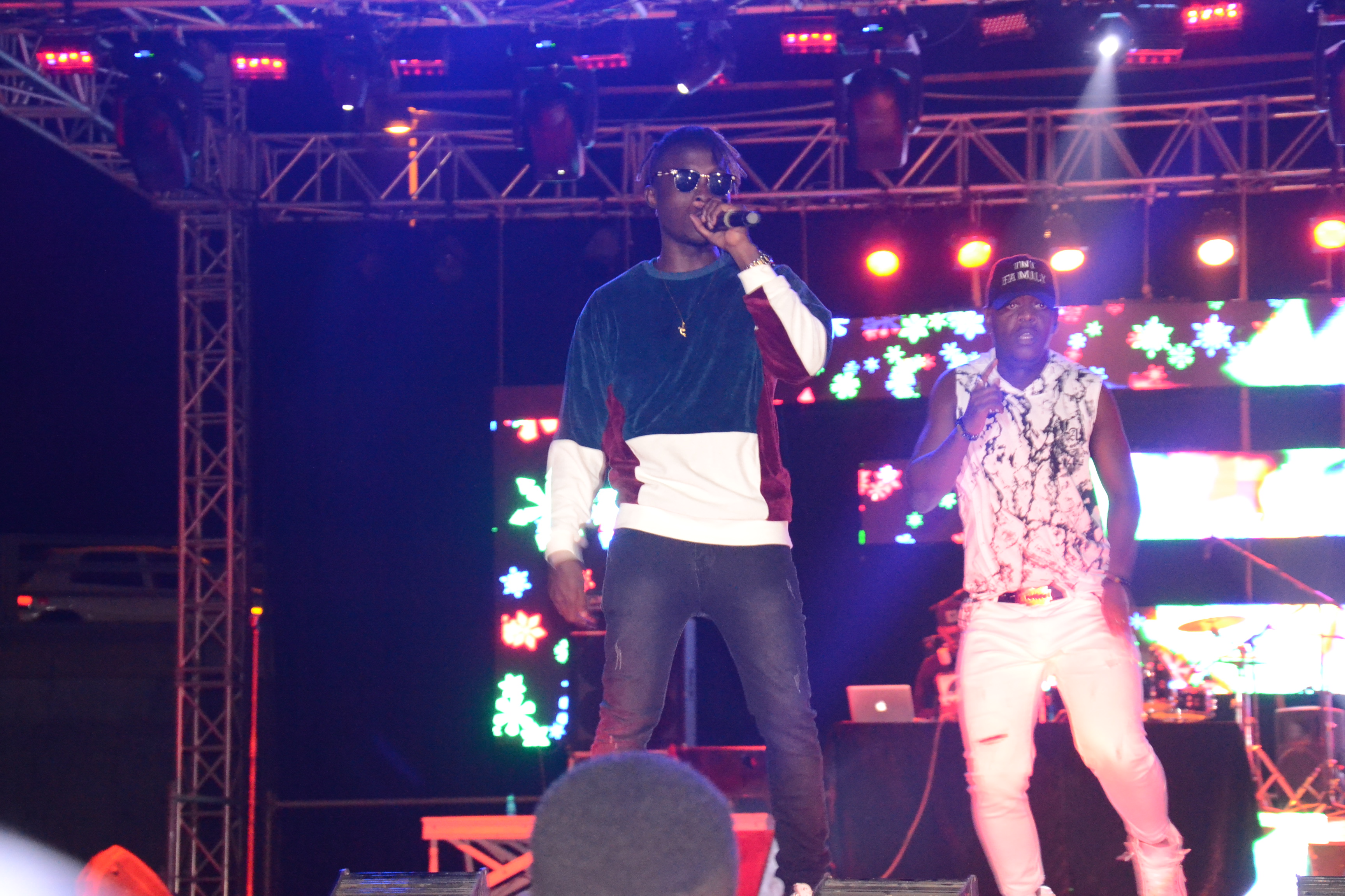 CONCERT TEKNO; Dip et les Ivoirien de TNT casse la baraque au Monument.