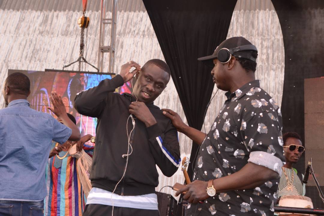 MEGA ENJOY DE PAPE DIOUF AU CICES: Voici les premières images de la soirée.