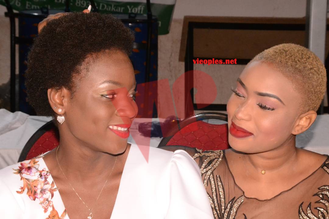 MEGA ENJOY DE PAPE DIOUF AU CICES: Nafi actrice principale de la série « Nafi »… Sagnsé très classe et stylés…