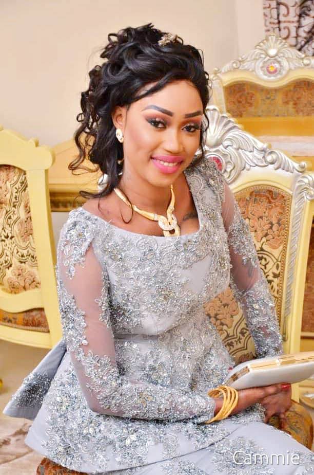 Les images du baptéme de la vidéo girl Khadija Choupi.