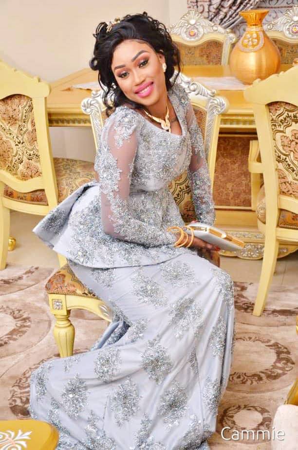 Les images du baptéme de la vidéo girl Khadija Choupi.