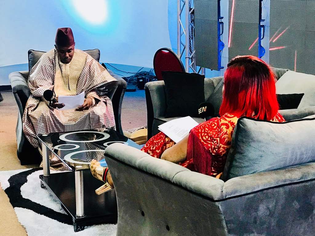 Cheikh Sarr et Alima Dione,deux "Baye Fall" dans les tendances Show sur la SEN TV.