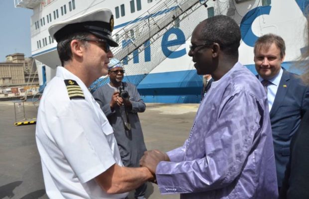«Mercy Ships», le plus grand bateau-hôpital du monde est enfin arrivé à Dakar pour …