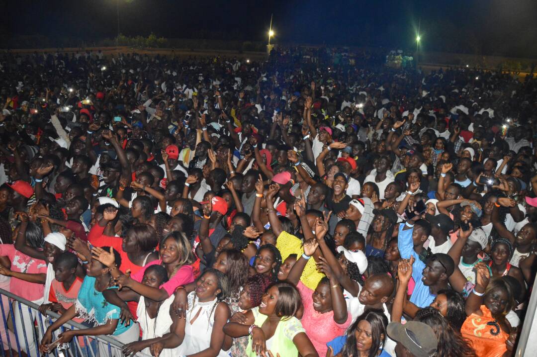 Les images du concert de Pape Diouf chez les sucriers à RICHAR TOLL.