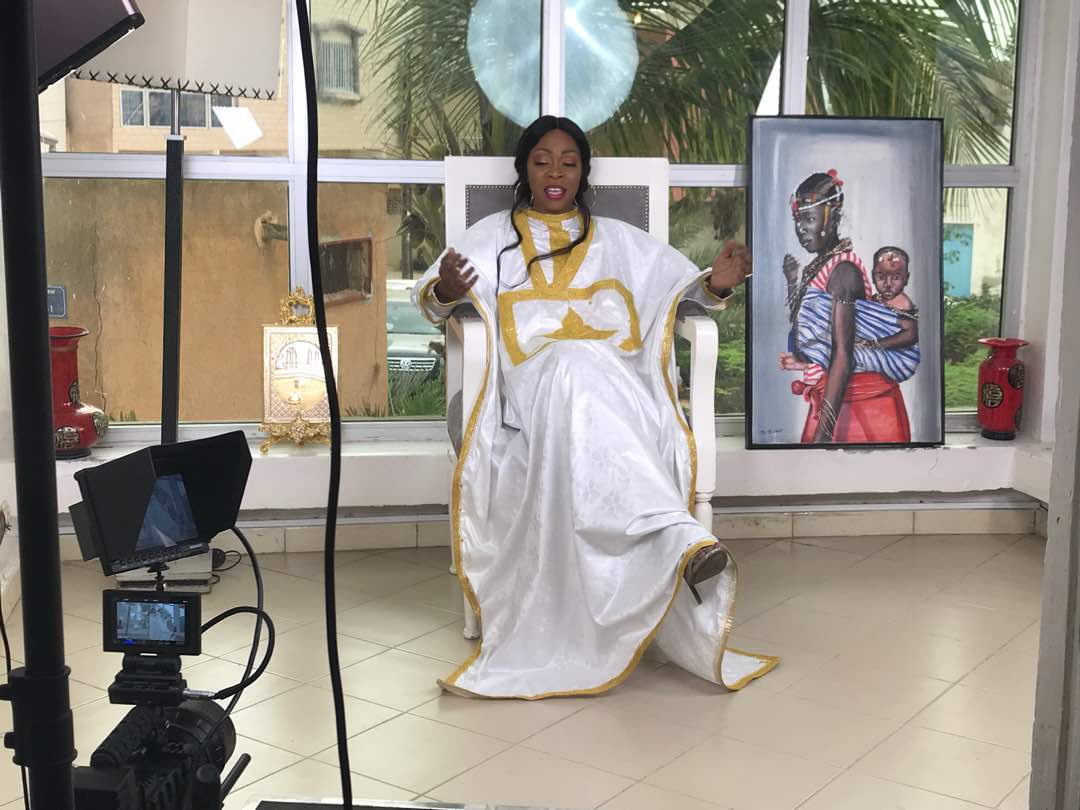 PHOTOS ET VIDEO: Teaser du tournage de la nouvelle vidéo explosive du futur Adja Aby Ndour. REGARDEZ