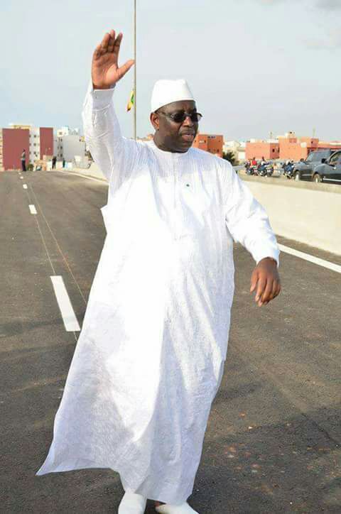 Macky Sall annonce un stade olympique de football de 50.000 places en 2020