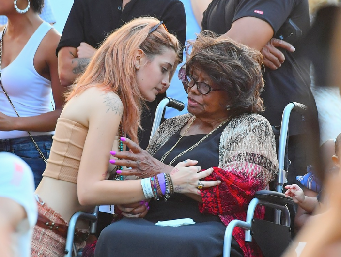 Paris Jackson fille de Michael Jackson, hospitalisée et opérée d’urgence ce week-end: « La pire douleur de sa vie »