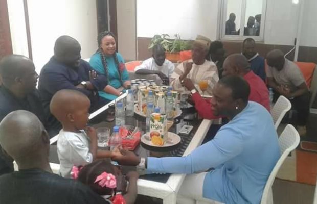 AKON « DIEUREUDIEUF SERIGNE TOUBA »