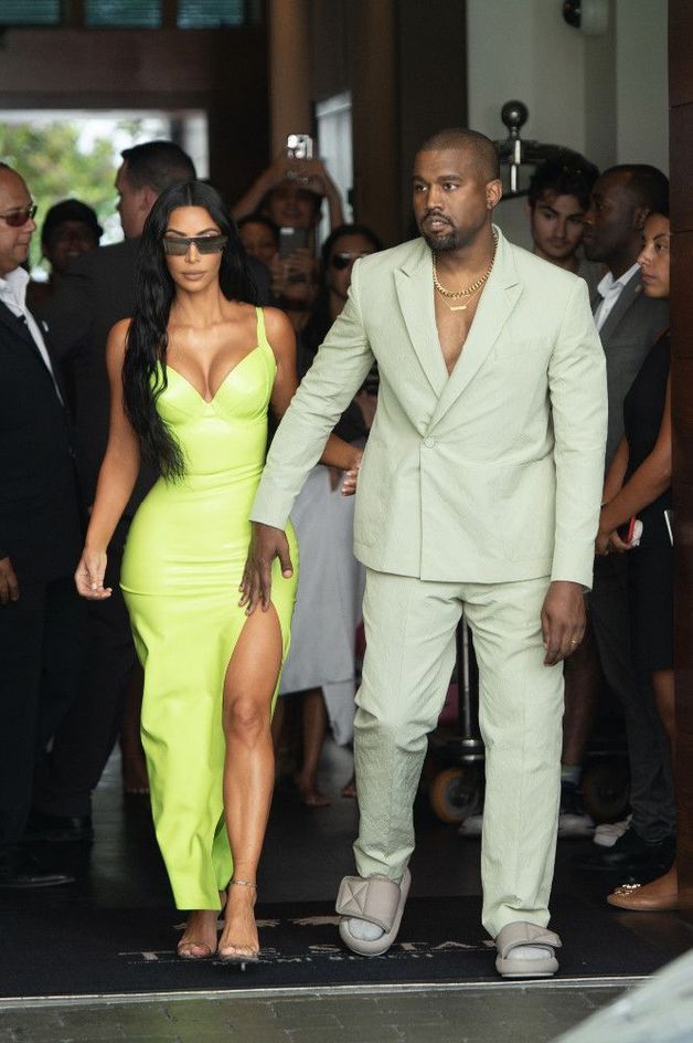 Kanye West : Il débarque au mariage de 2Chainz avec Kim Kardashian et des…