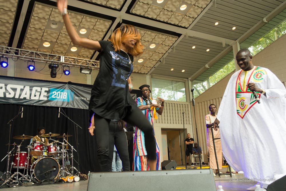 Quand le New African Production présente Pape Diouf au SUMMER STAGE de New York à la place Marcus Gravey. En images