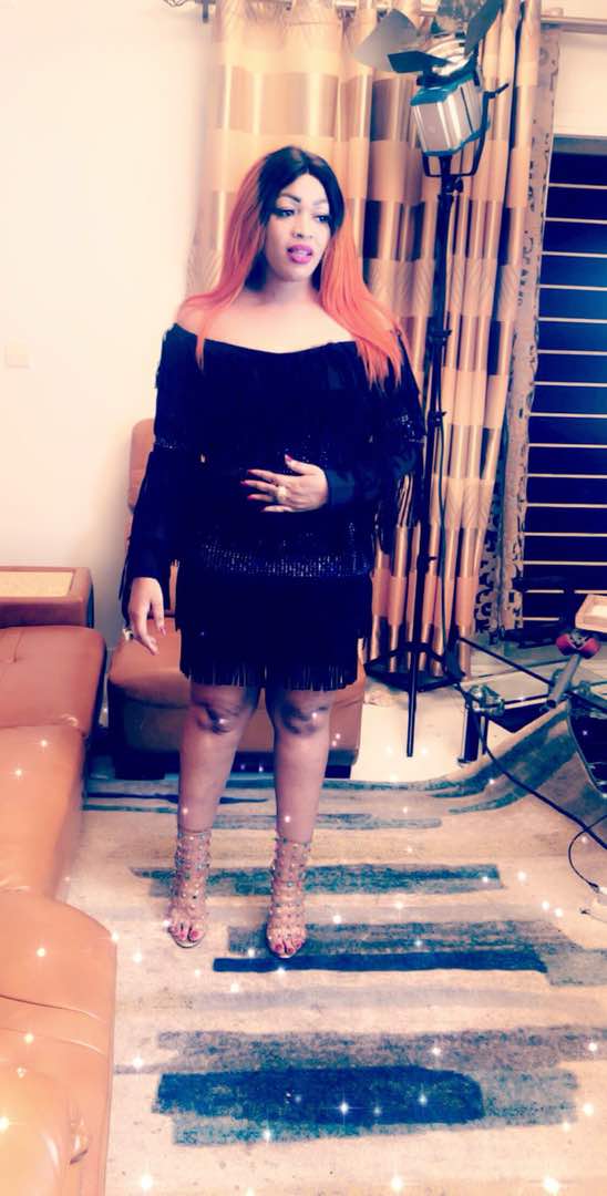 En exclusivité: Les images du tournage de la nouvelle vidéo "BOMBAL" de Guigui et Oumou Sow.