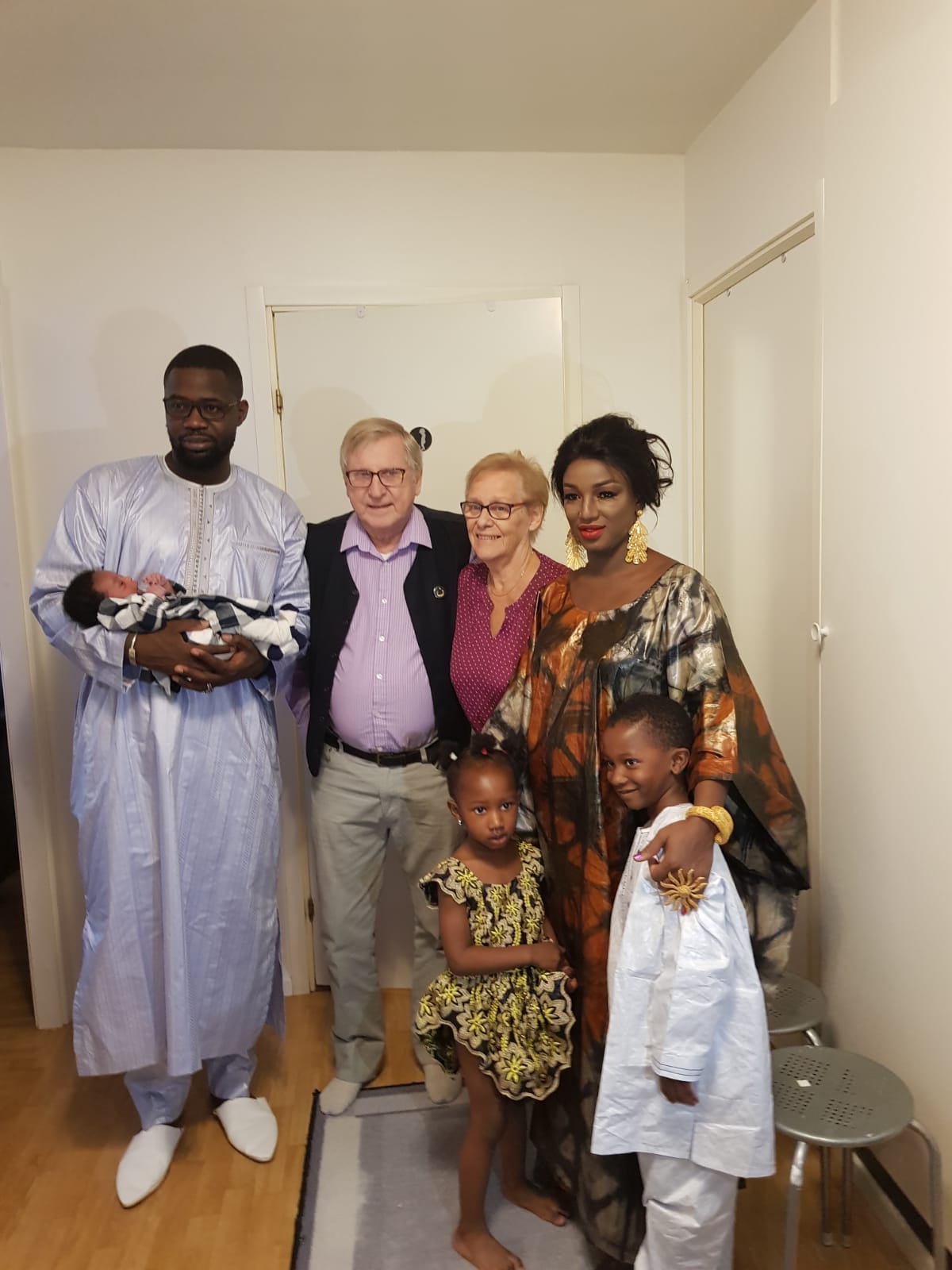 Les images du baptême de la fille aînée de Ousseynou SOKHNA plus connu sous le sobriquet de "OPI",célébré ce dimanche 23 Septembre 2018 à Stockholm.