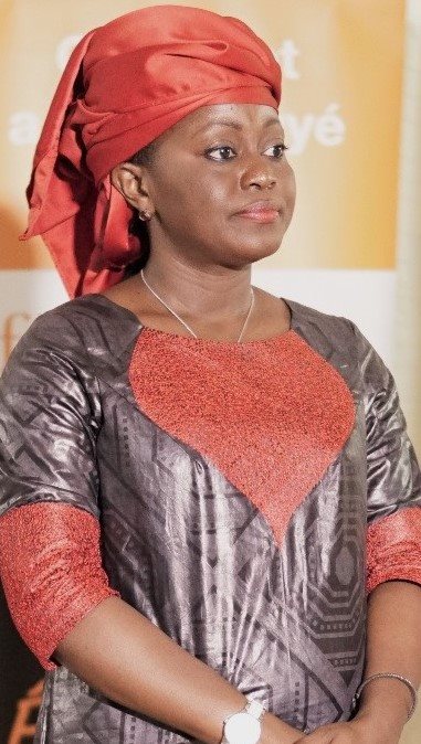 La ministre Aminata Angélique Manga étale sa classe …