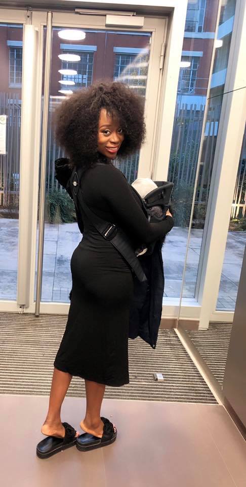 Adiouza: l’heureuse maman avec son bébé sur le… À la seconde où j’ai posé mes yeux embués de larmes sur sa…