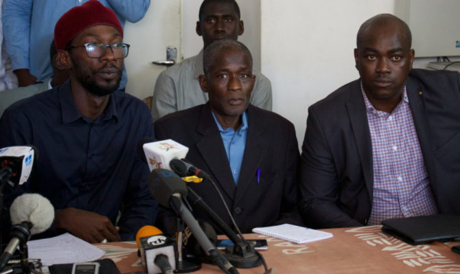 Sénégal: le pouvoir accusé d'"affaiblir la société civile" avant la Présidentielle