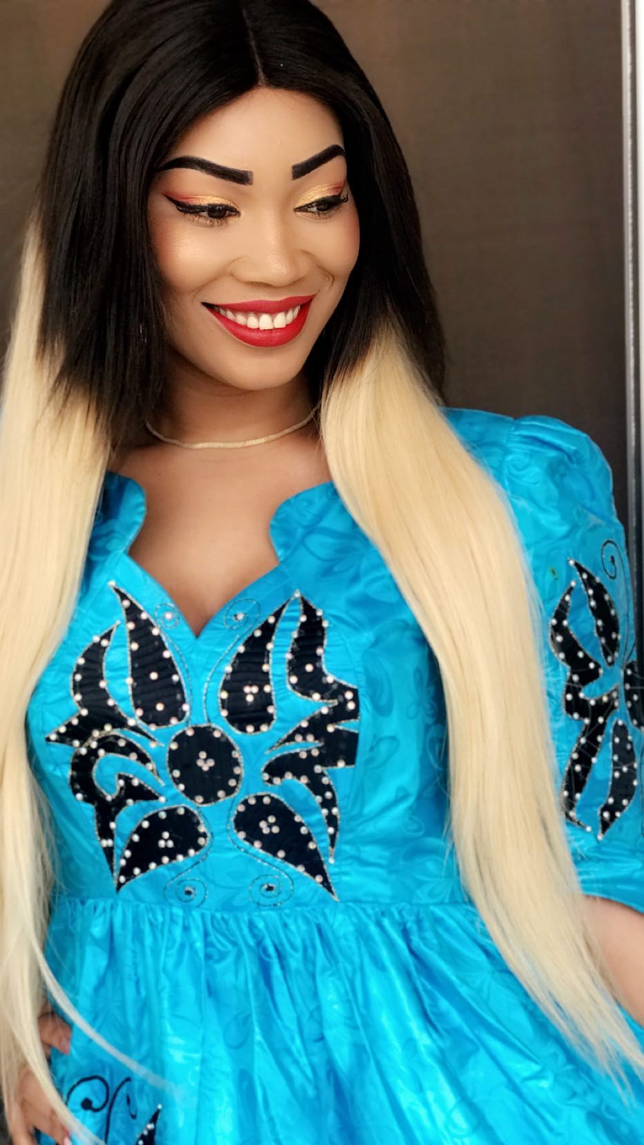 Découvrez les 03 différentes « Sagnsé » de Mami Louise Ex actrice de Pod et Marichou …