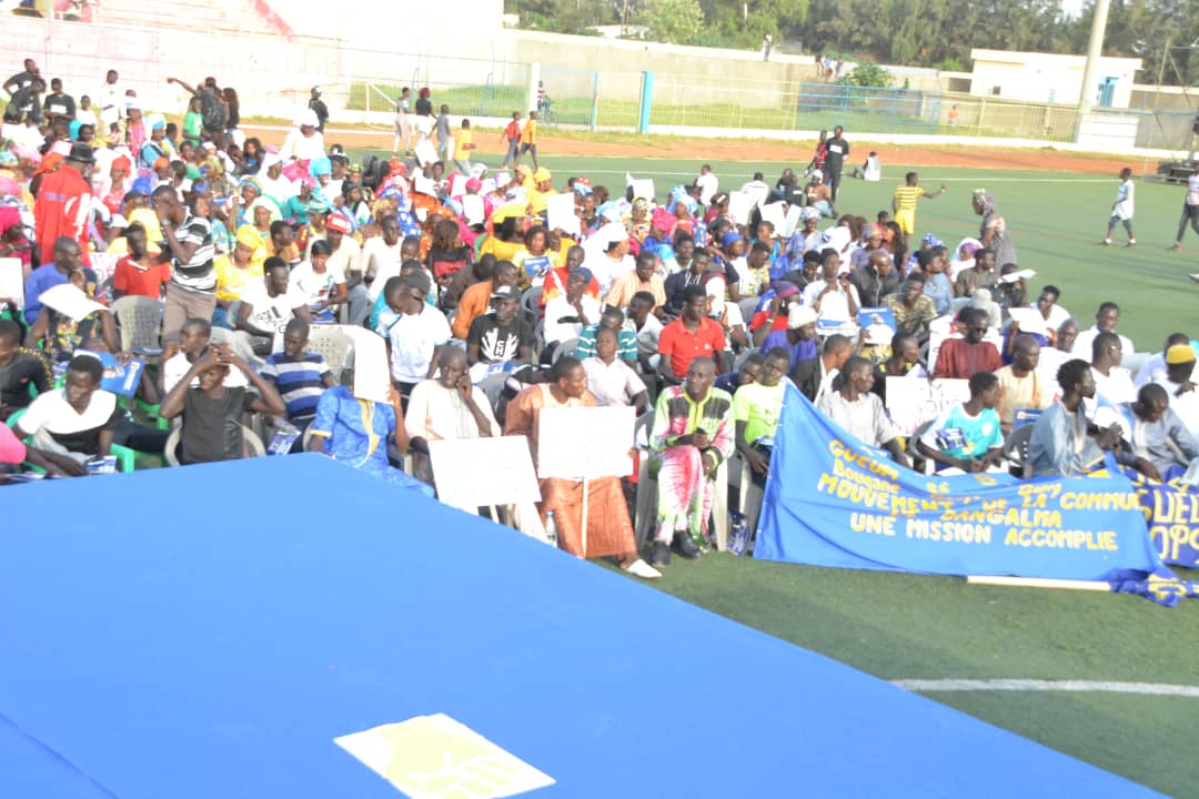 En direct du stade Amadou Barry Investiture du candidat de "GUEUM SA BOOP" Bougane Gueye au présidentielle de 2019.