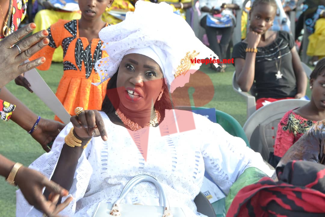 PARI DE LA MOBILISATION RÉUSSI:Les images de l'investiture du candidat de "GUEUM SA BOOP" Bougane Guéye au stade Amadou Barry.