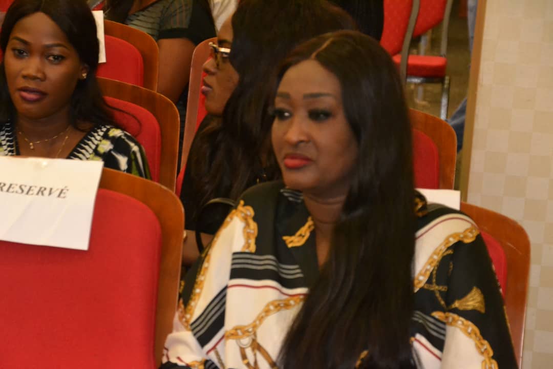 Demba Guisse face à la presse pour présenter son 15eme Etage qui vient de sortir.