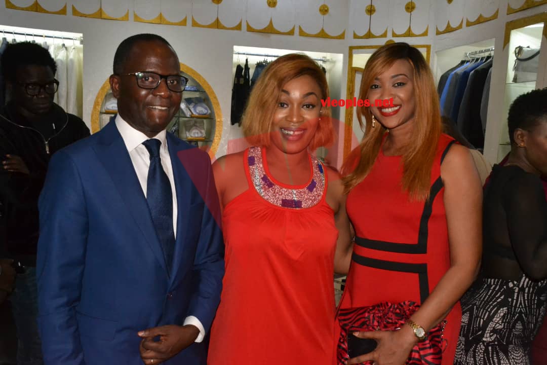 IMAGES: Quand les célébrités se donnent rendez-vous chez Adja OMBELICO  à la rencontre de l'artiste Ivoirienne Josey.