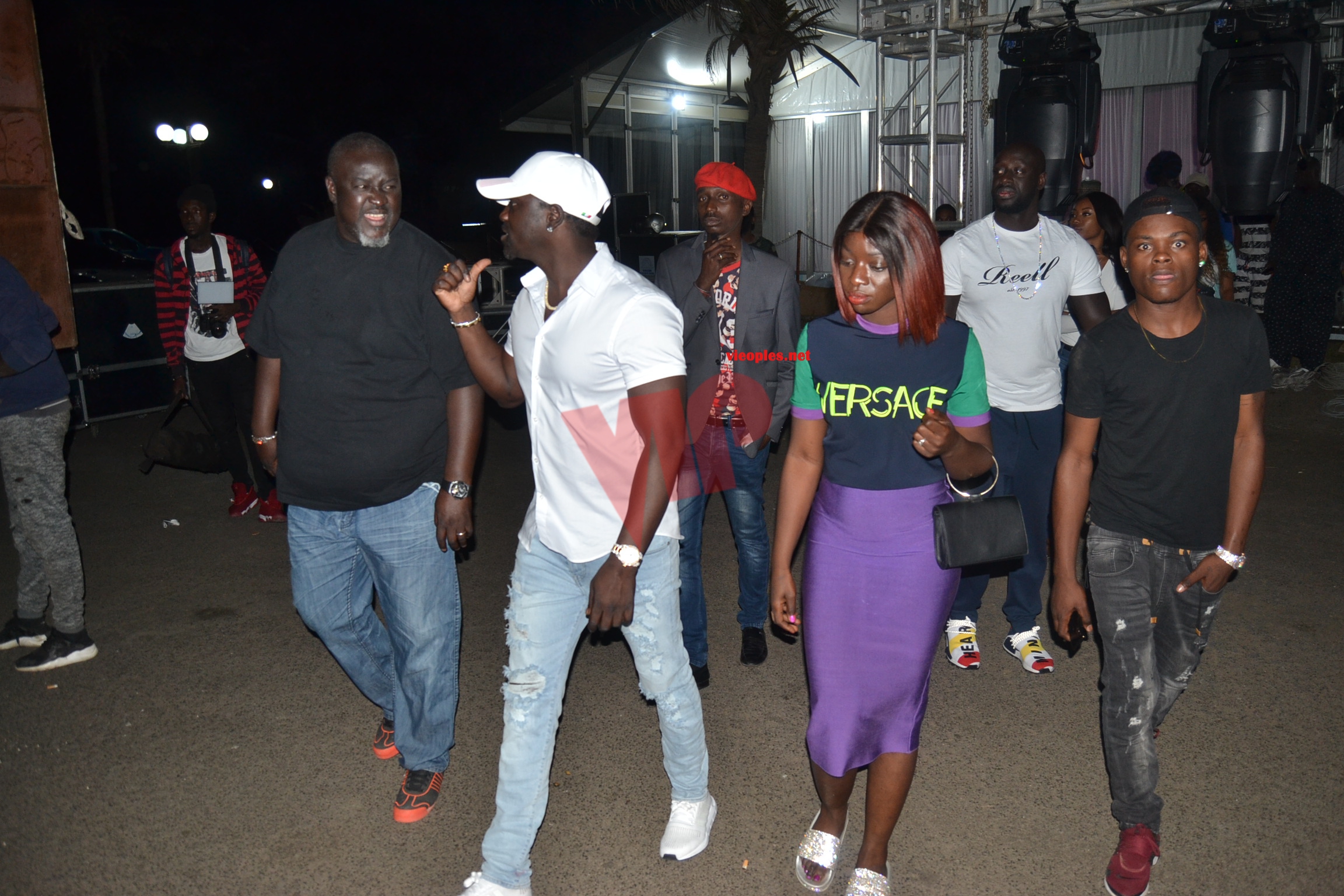 SARGAL MOR THIAM: Akon dans les derniers réglages au King Fhad Place pour la soirée de gala ce samedi 15 Décembre.