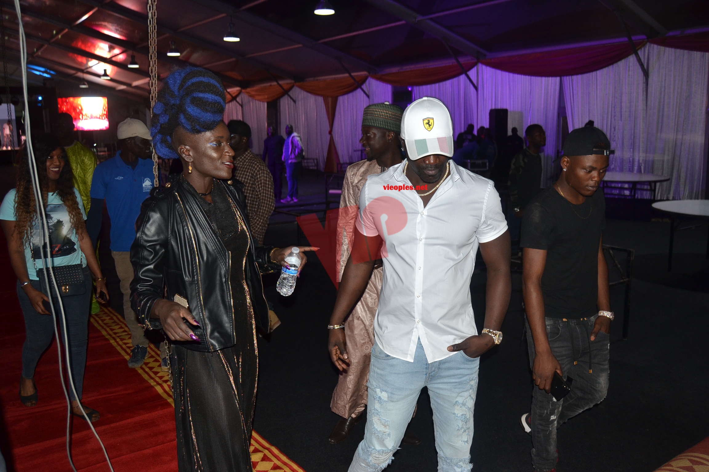 SARGAL MOR THIAM: Akon dans les derniers réglages au King Fhad Place pour la soirée de gala ce samedi 15 Décembre.