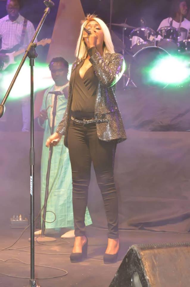 CICES: Les images du concert de Titi qui a dompté ses fans d'un spectacle inédit.