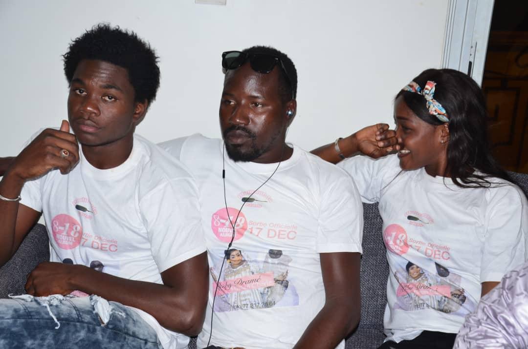 CONFÉRENCE DE PRESSE DJIBY DRAMÉ ET MAMAN CHÉRIE BELLE COUPLÉ