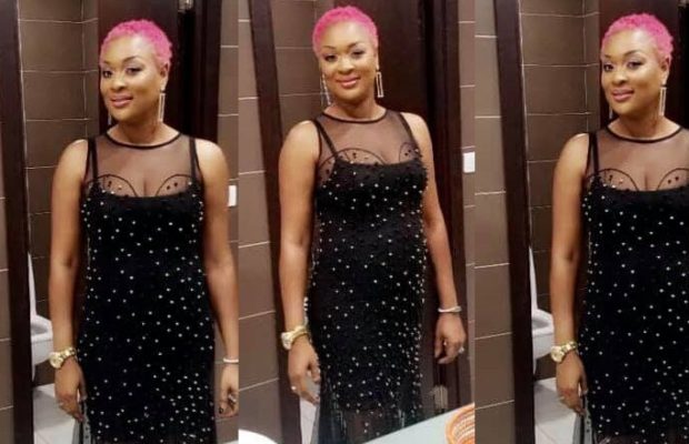 Découvrez le nouveau look de la chanteuse Titi