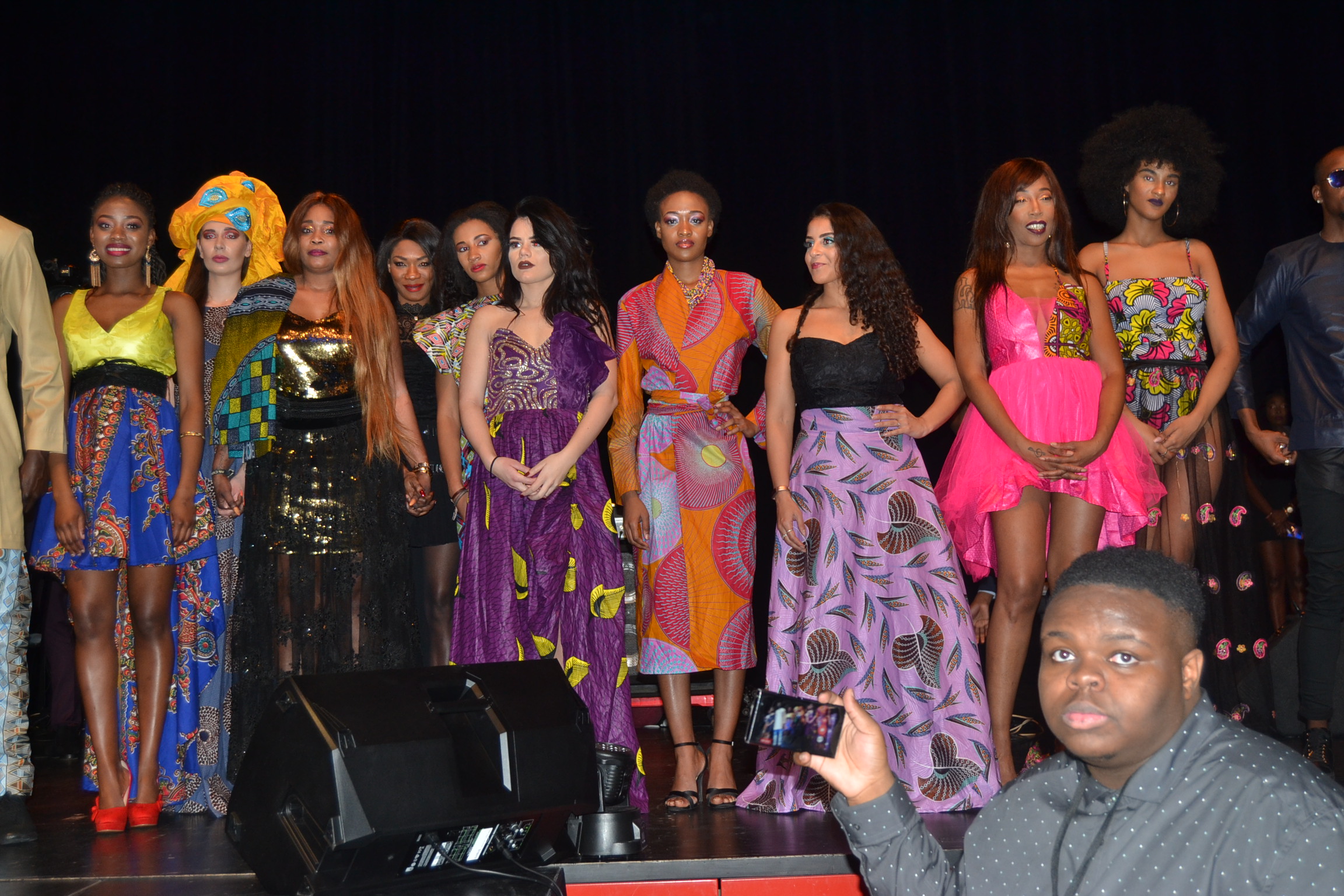 NUITDE LA MODE PANAFRICAINE: Awa Kermel By Fashion étale son savoir faire par cette belle collection.